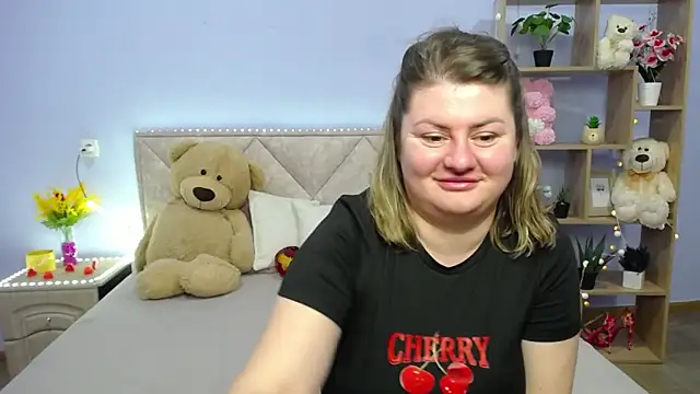 Snapshot of ZannaDreil chatting on 03.12.25 ZannaDreil online show from 03.12.25