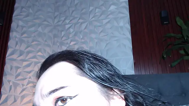 Snapshot of Agata_prg chatting on 02.05.25 Agata prg online show from 02.05.25