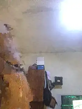 SINUECASTILLO online show from 03.05.25