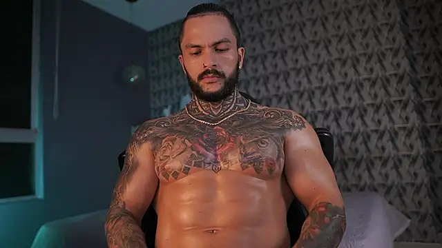 Snapshot of mariano_costa chatting on 12.20.24 mariano costa online show from 12.20.24