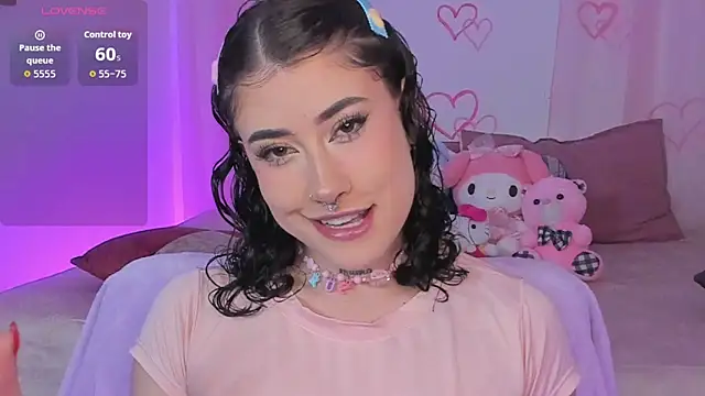 Snapshot of melody_suarez chatting on 11.13.25 melody suarez online show from 11.13.25