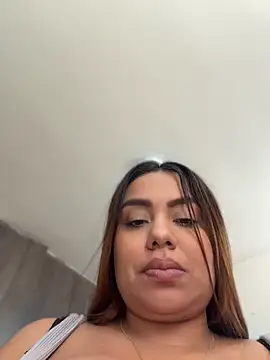 Snapshot of valeria2019hot chatting on 07.24.26 valeria2019hot online show from 07.24.26