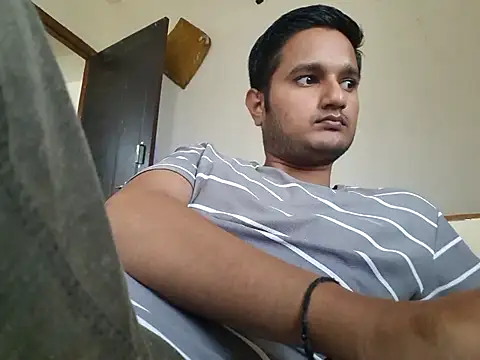 Jonrobinso online show from 10.14.25