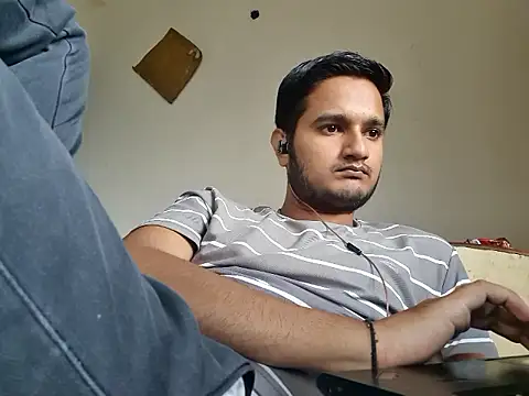 Jonrobinso online show from 10.27.25