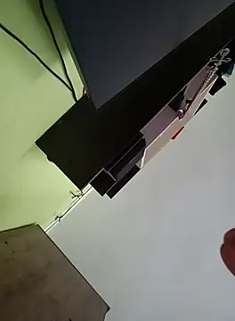 Anna   May online show from 09.26.25