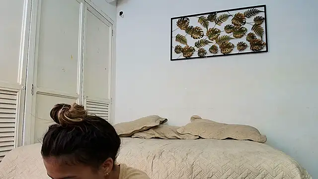 miranda villa online show from 03.20.25