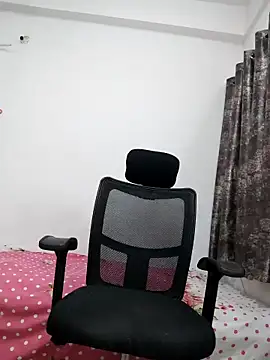 sanaya baby online show from 03.31.26