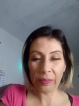 alixia81 online show from 09.11.25