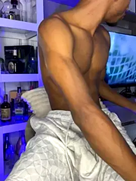 Snapshot of AaronCruz_ chatting on 10.23.25 AaronCruz  online show from 10.23.25