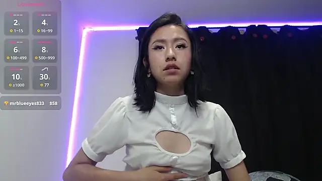 Snapshot of Anne_Nicholson chatting on 01.12.25 Anne Nicholson online show from 01.12.25