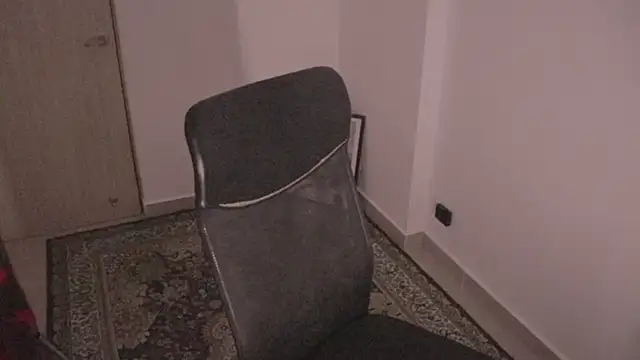 Snapshot of Tony_Hoffa chatting on 12.23.25 Tony Hoffa online show from 12.23.25