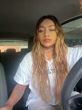 Snapshot of amanda-medrano1 chatting on 03.13.25 amanda-medrano1 online show from 03.13.25