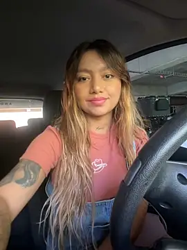 Snapshot of amanda-medrano1 chatting on 03.19.25 amanda-medrano1 online show from 03.19.25