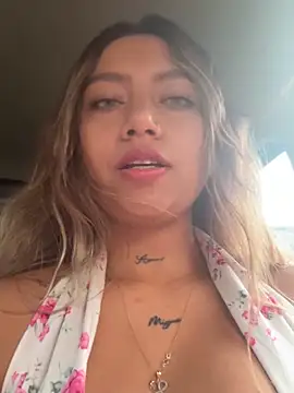 Snapshot of amanda-medrano1 chatting on 10.07.25 amanda-medrano1 online show from 10.07.25