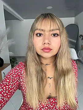 Snapshot of amanda-medrano1 chatting on 02.13.26 amanda-medrano1 online show from 02.13.26