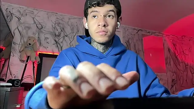 Saturno v online show from 01.29.25