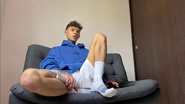 Saturno v online show from 03.04.25