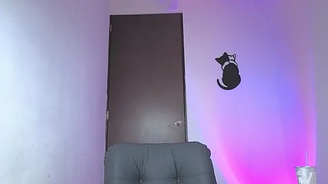 Saturno v online show from 10.24.25