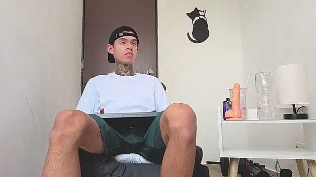 Saturno v online show from 11.09.25