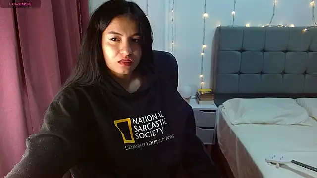 Snapshot of ChloeSanchezx chatting on 01.27.25 ChloeSanchezx online show from 01.27.25