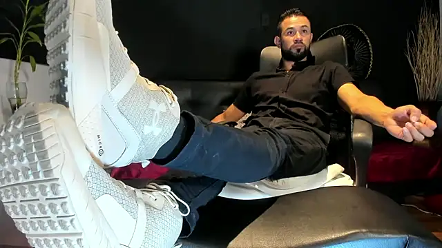 alessandro wye online show from 10.27.25