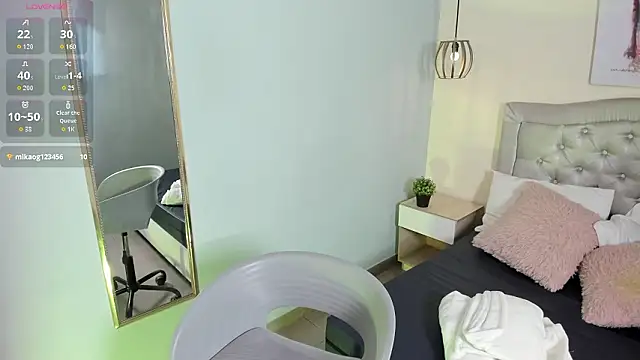 escarleth   online show from 01.17.26