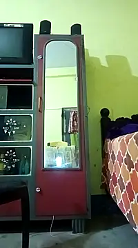 Riyaa 2024 online show from 12.04.24