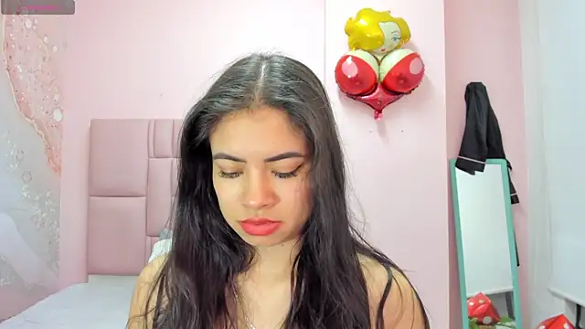 soyzarahtorres online show from 10.24.25