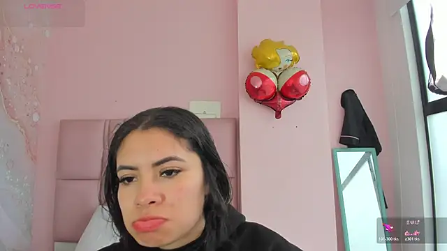 soyzarahtorres online show from 11.29.25