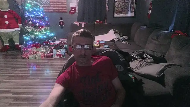 Snapshot of MysteriousFire23 chatting on 12.11.24 MysteriousFire23 online show from 12.11.24