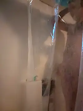 Snapshot of MysteriousFire23 chatting on 12.14.24 MysteriousFire23 online show from 12.14.24