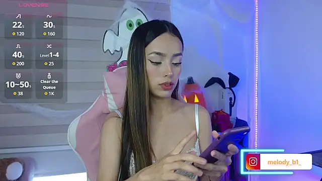 Snapshot of melody_brawns chatting on 10.12.25 melody brawns online show from 10.12.25