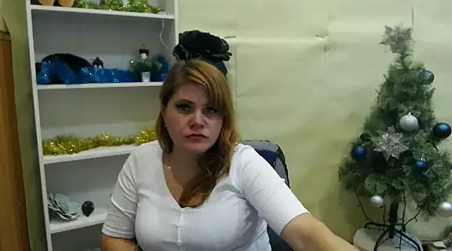 DaniellaKiss online show from 02.05.25