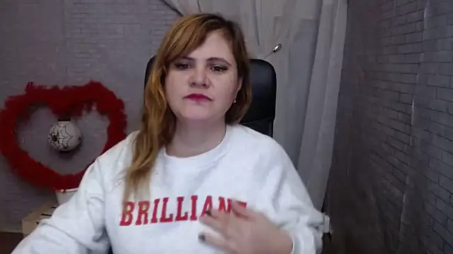 DaniellaKiss online show from 03.10.25