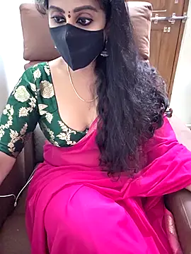 Snapshot of Roja-Telugu777 chatting on 12.21.25 Roja-Telugu777 online show from 12.21.25