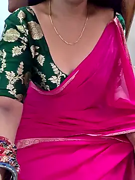 Snapshot of Roja-Telugu777 chatting on 12.22.25 Roja-Telugu777 online show from 12.22.25