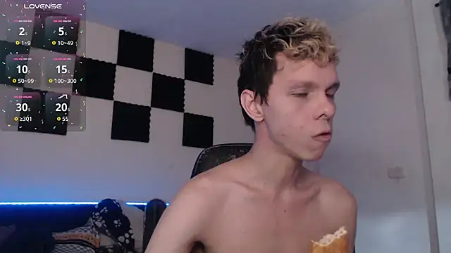 bryamado69 online show from 10.10.25