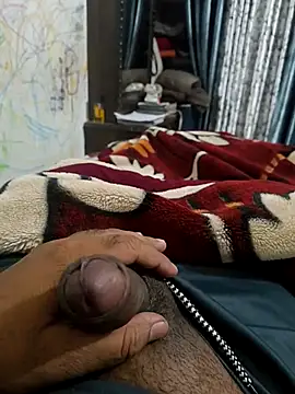 Gururonny07 online show from 02.22.25