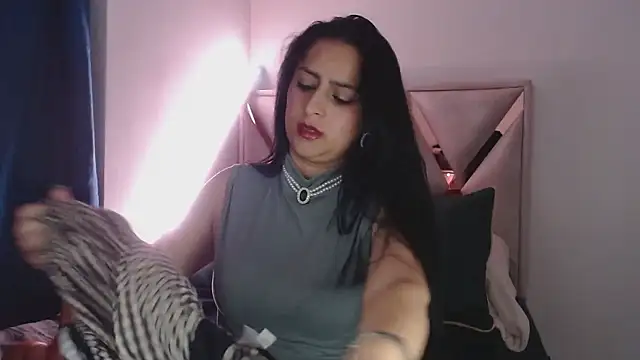 Snapshot of Andrea_Sexx_ chatting on 12.03.24 Andrea Sexx  online show from 12.03.24