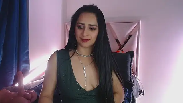 Snapshot of Andrea_Sexx_ chatting on 02.01.25 Andrea Sexx  online show from 02.01.25