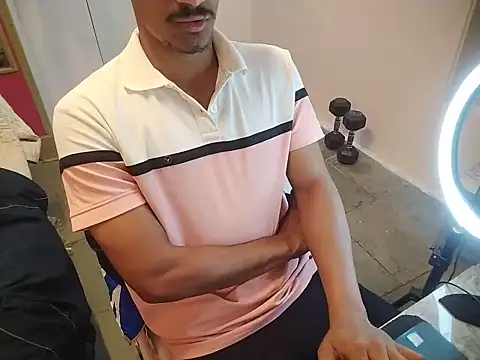 Snapshot of vicky0805 chatting on 09.30.25 vicky0805 online show from 09.30.25