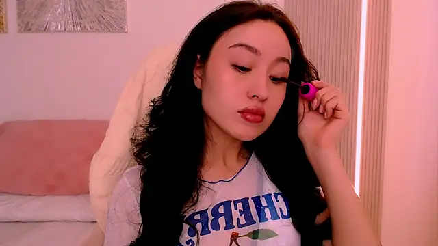 Ann  Cute online show from 02.23.26