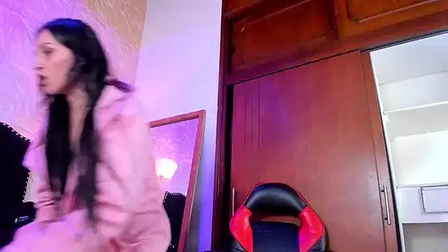 Sofii Carter online show from 01.05.25