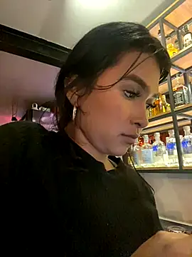 Snapshot of Miaa_coopeer chatting on 12.04.24 Miaa coopeer online show from 12.04.24