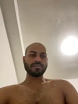 islandvybee55 online show from 12.16.24