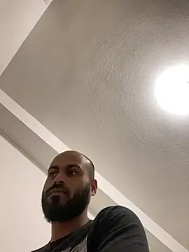 islandvybee55 online show from 03.09.25