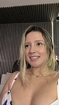 MiaPetit  online show from 12.03.25