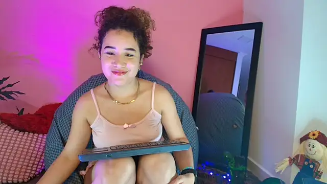 Charlotte11-11 online show from 02.21.25