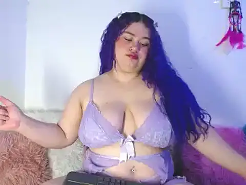 lunitaa0 online show from 01.27.25