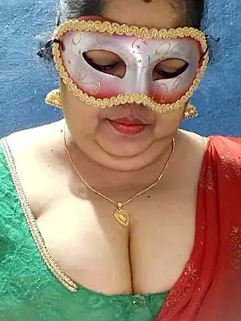 Snapshot of tamilthanushri chatting on 01.16.26 tamilthanushri online show from 01.16.26